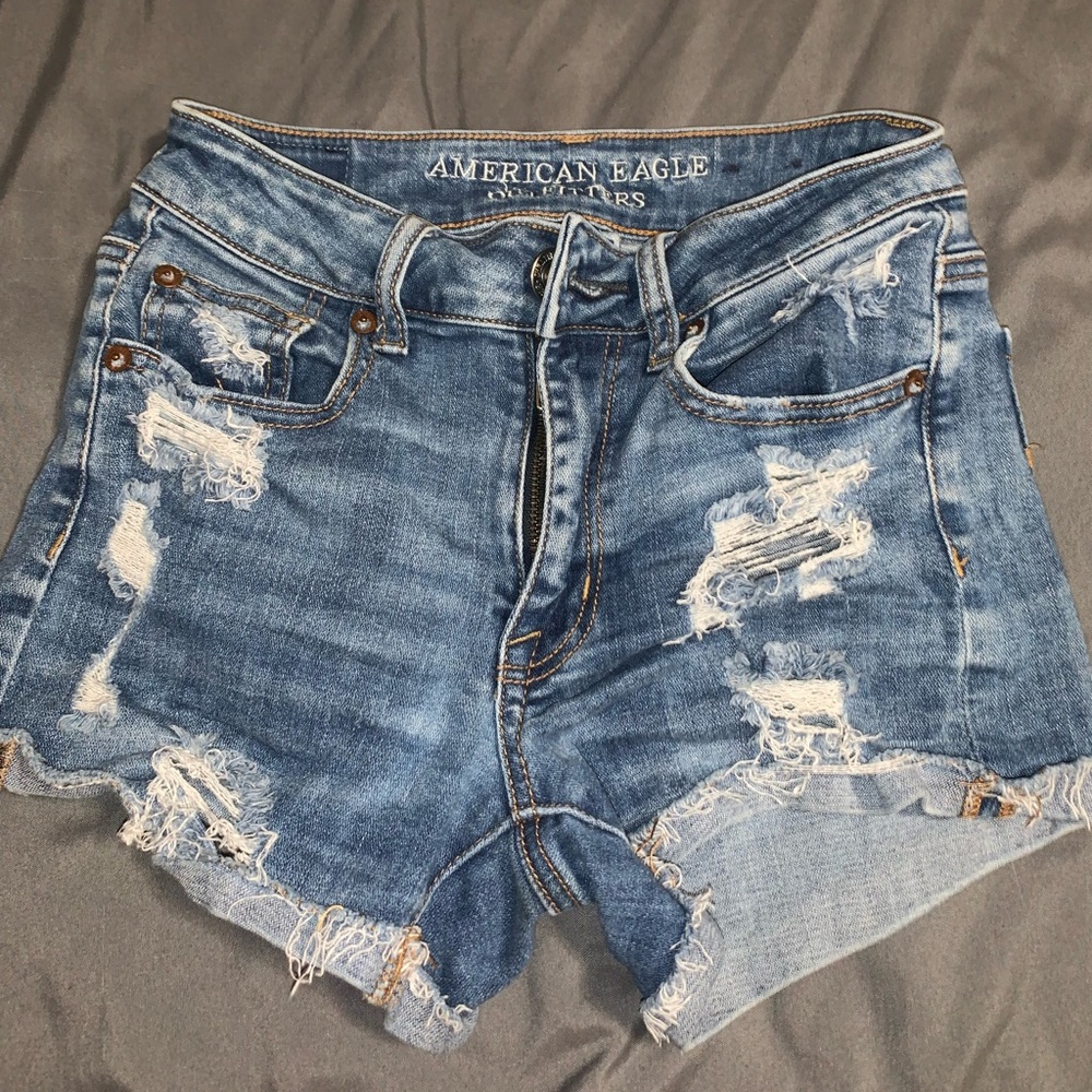 AMERICAN EAGLE SHORTS